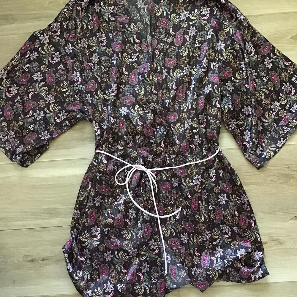 Victoria’s Secret Paisley Print Kimono/Robe/Loungewear M/L